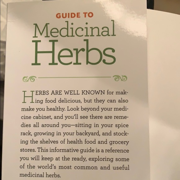 Book- Guide to Medicinal herbs! - Picture 2 of 2